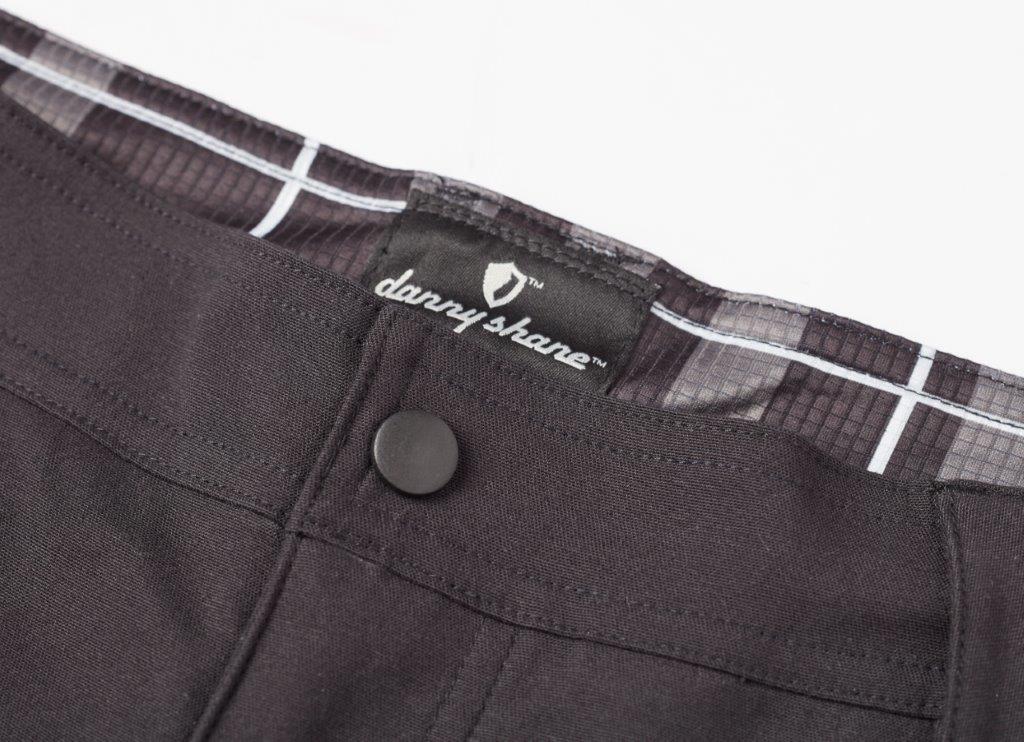 Metro Short